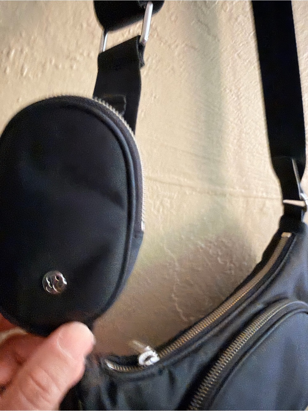 lululemon athletica Black Crossbody Bag with Front Zip Pocket - Picture 3 of 6